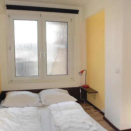 Pitstop & Boardinghouse * Dusseldorf